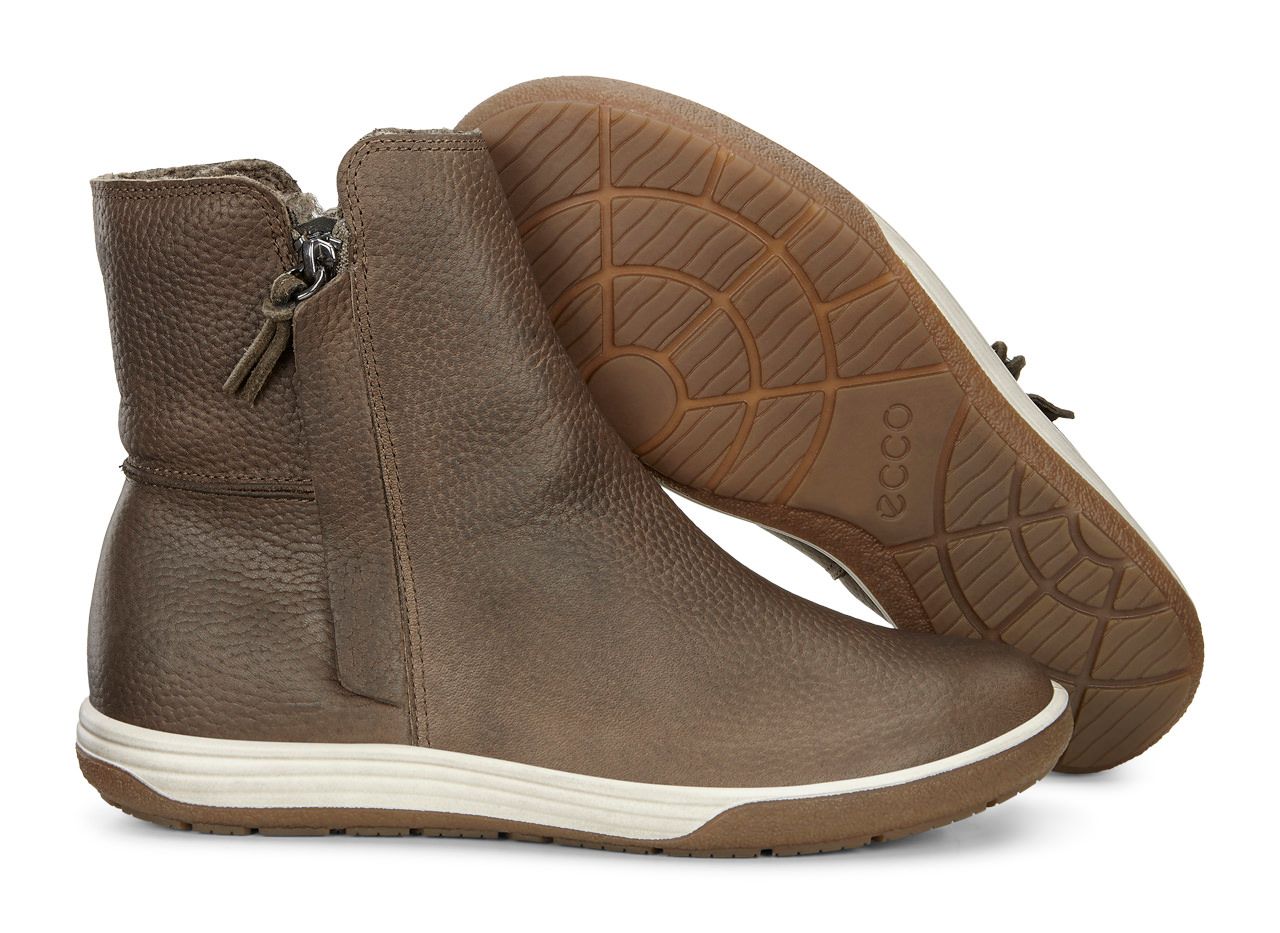 ecco chase ii