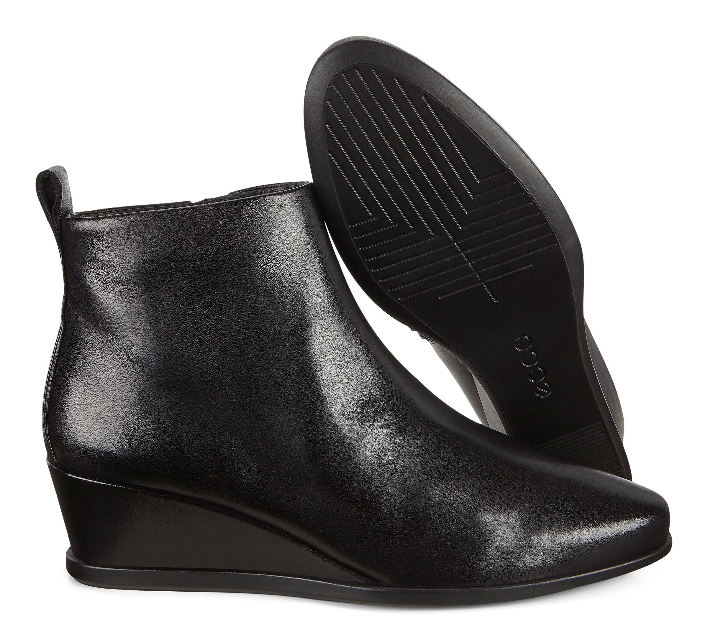 ecco shape 45 block bootie