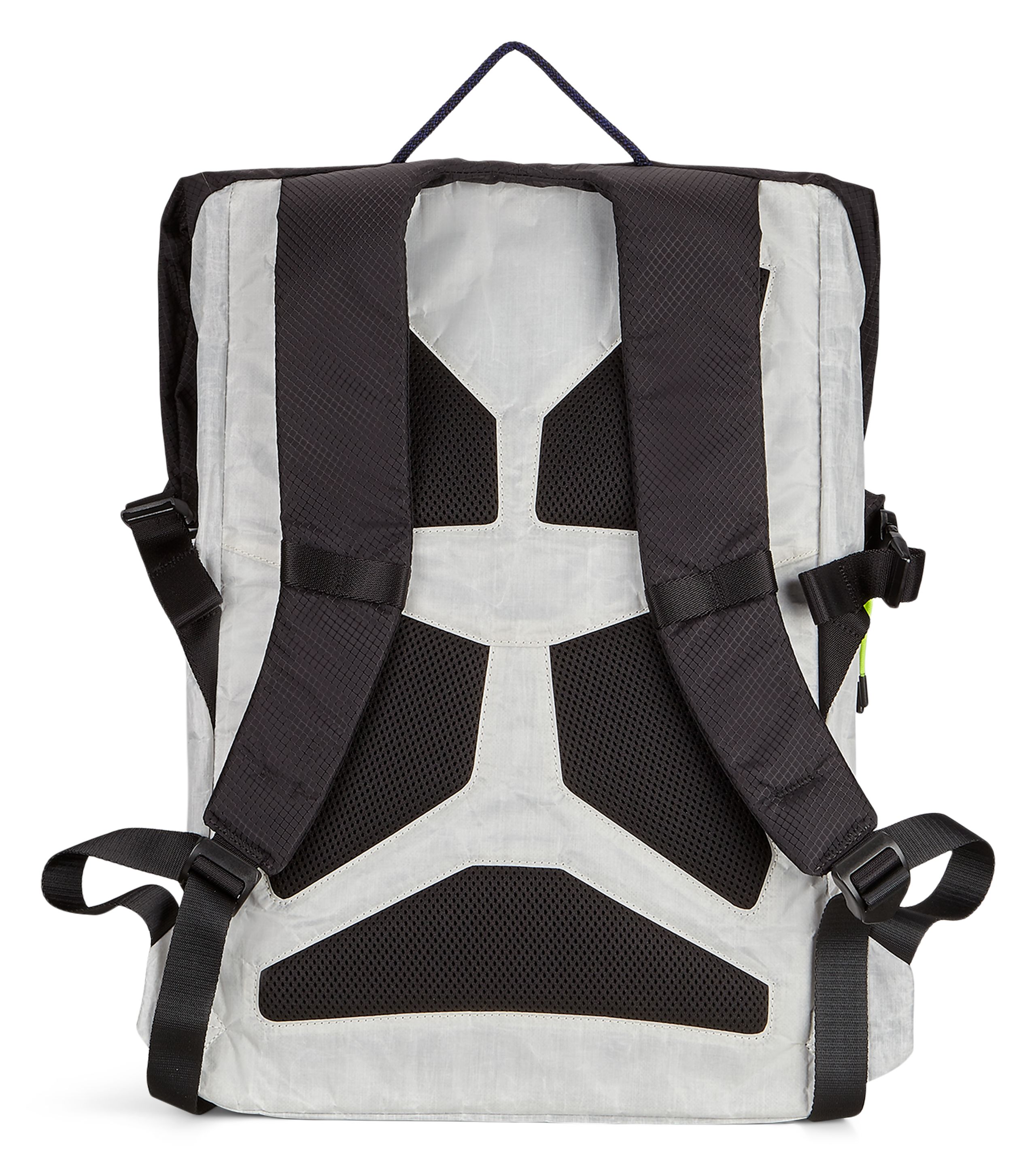 urban hikers backpack