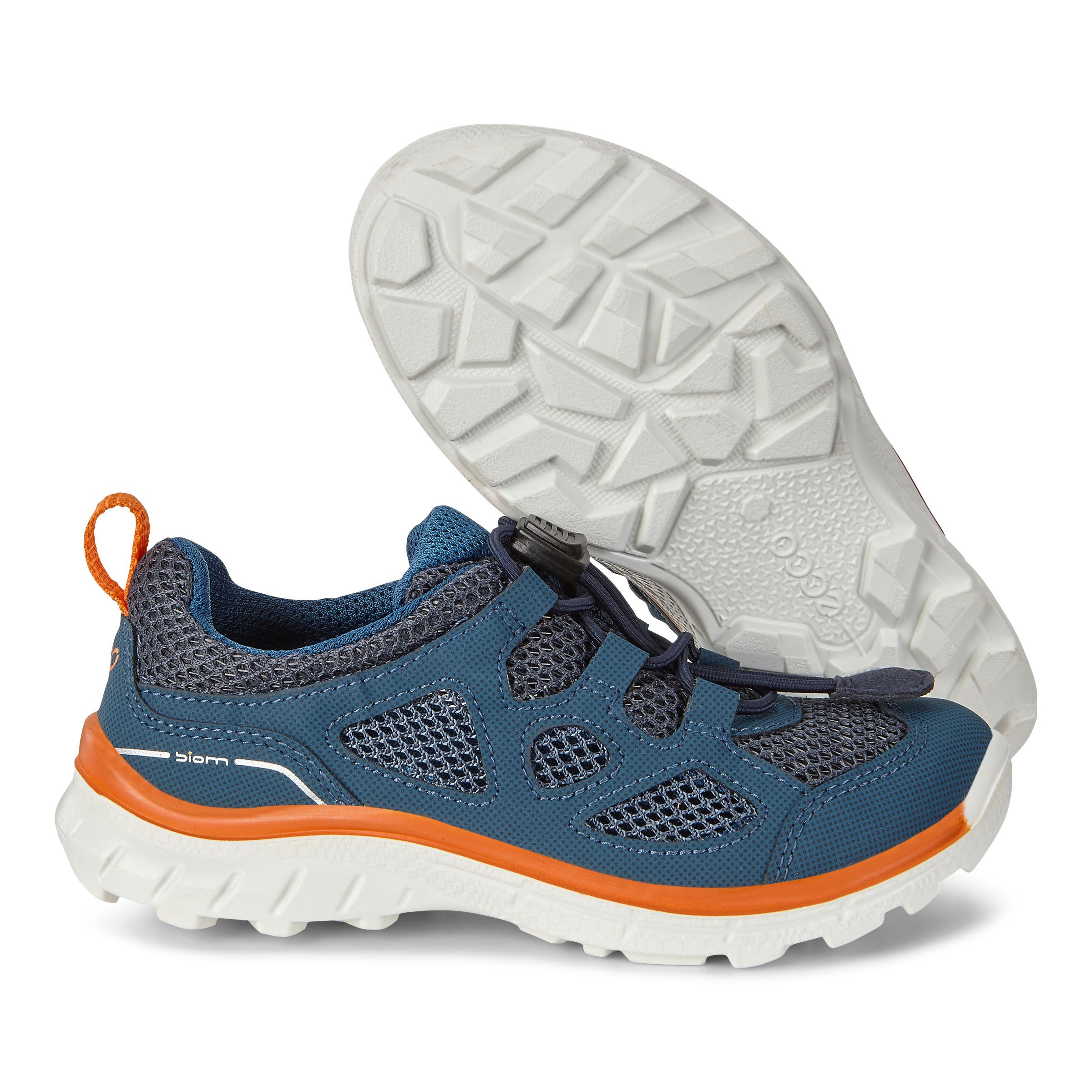 Trail kids. Ecco Biom Trail Kids. Ecco Biom кроссовки детские. Ecco Biom Trail. Ecco Biom синие кроссовки.