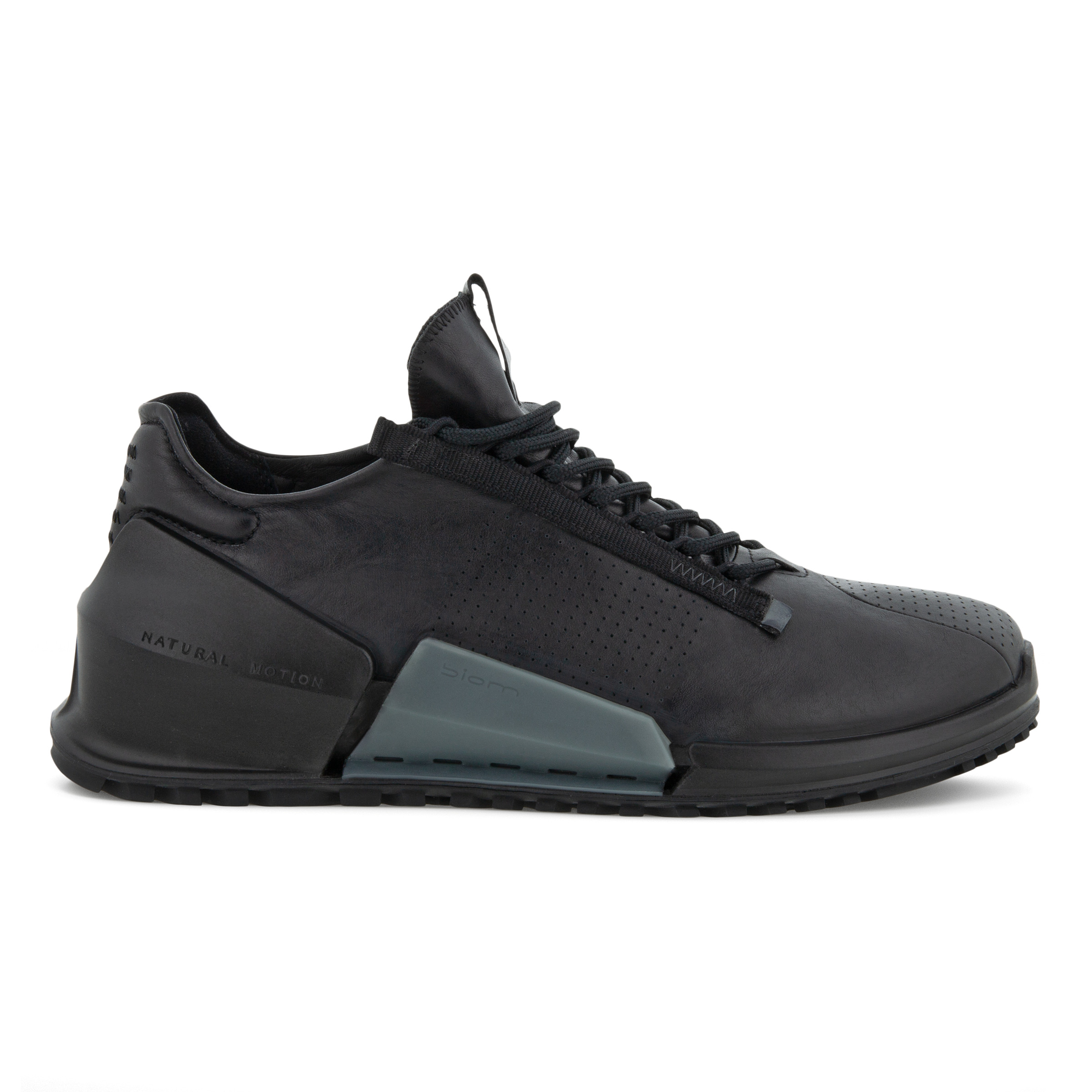 everlane trainer grey