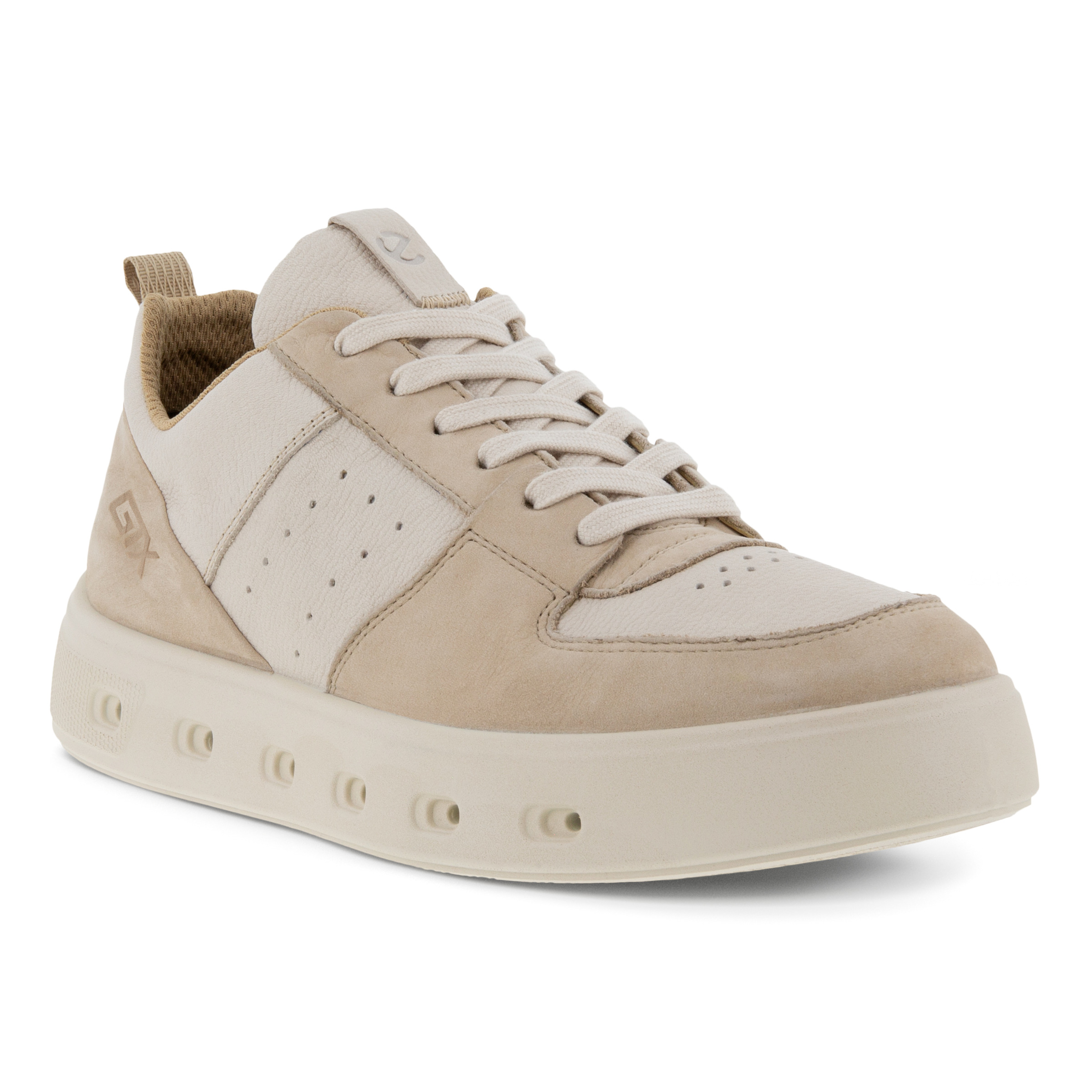 ecco street 720 w